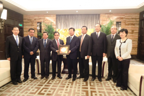 Peruvian parliamentary delegation met with Chairman Ma Zhongping, Shaanxi Provincial Political Consu...